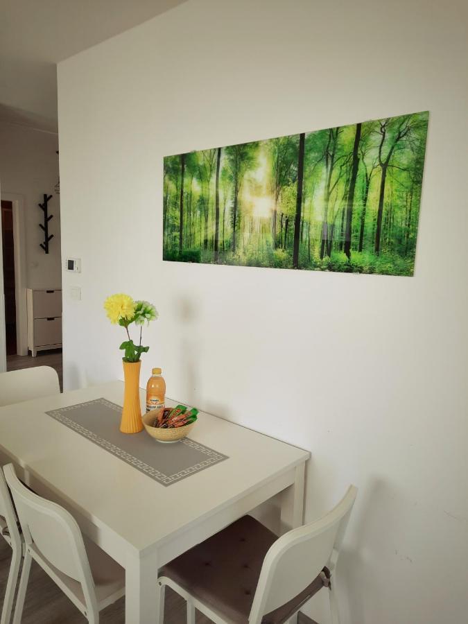 Apartment Mrvica Near The Zagreb Airport Velika Gorica Esterno foto